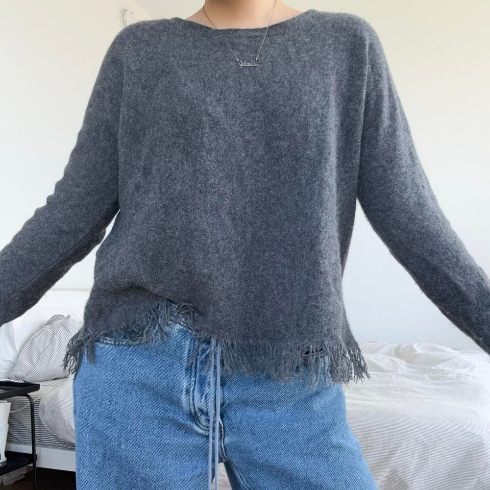 360-cashmere Women's Grey Jumper